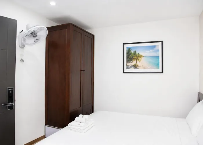 Hotel Khach San Cat House