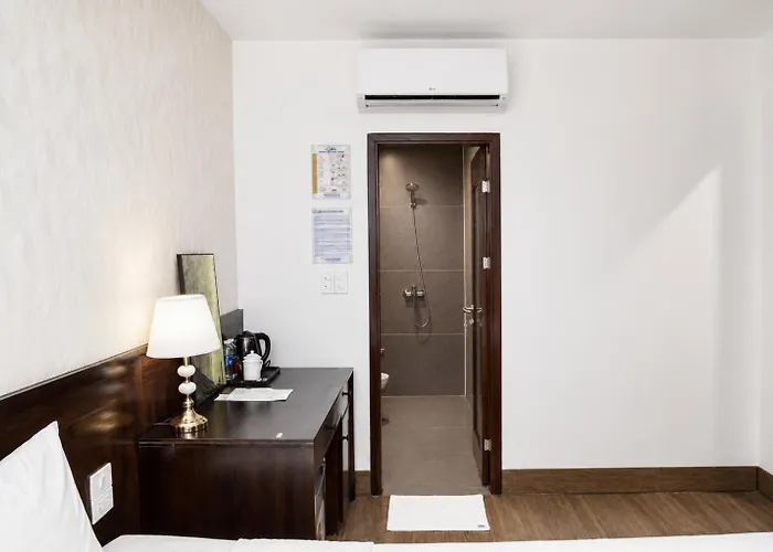 Khach San Cat House Hotel Hạ Long