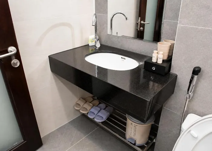 Hotel Khach San Cat House Hạ Long