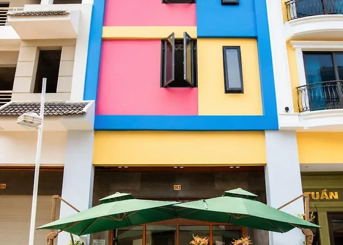 Khach San Cat House Hotel *