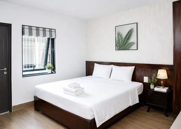 Hotel Khach San Cat House Hạ Long