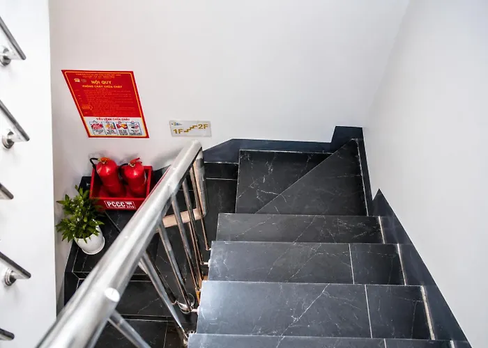 Hotel Khach San Cat House Hạ Long